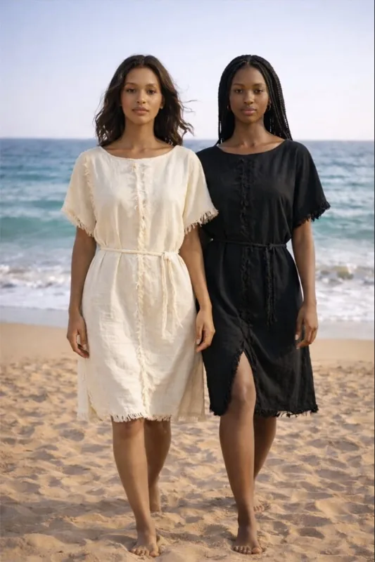 Kaftan corto bianco e nero con frange